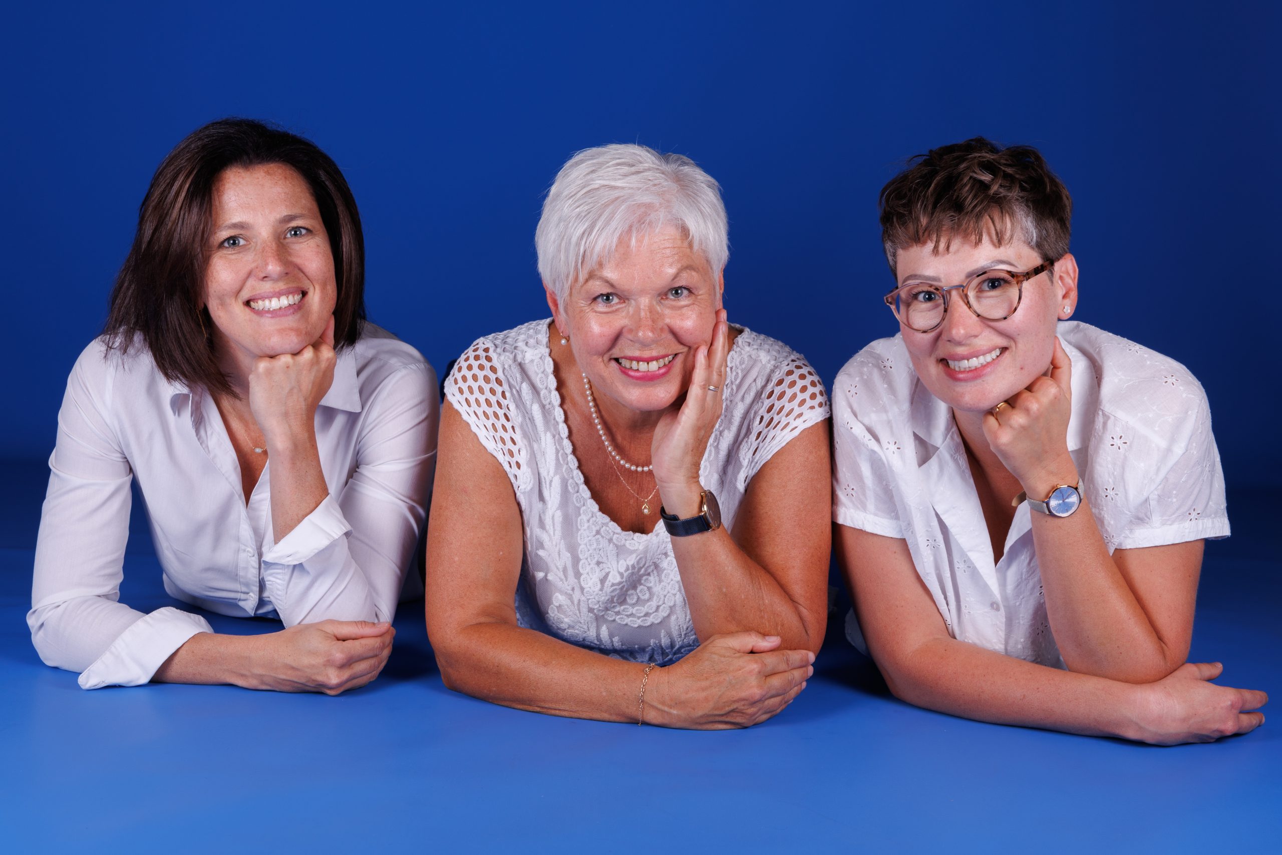 Photographe Roanne - portrait Roanne - photographe studio Roanne - Portrait famille Roanne - Shooting photo Roanne - Photos naissance Roanne - photographe grossesse Roanne - Shooting photo Roanne - Photos mariage Roanne