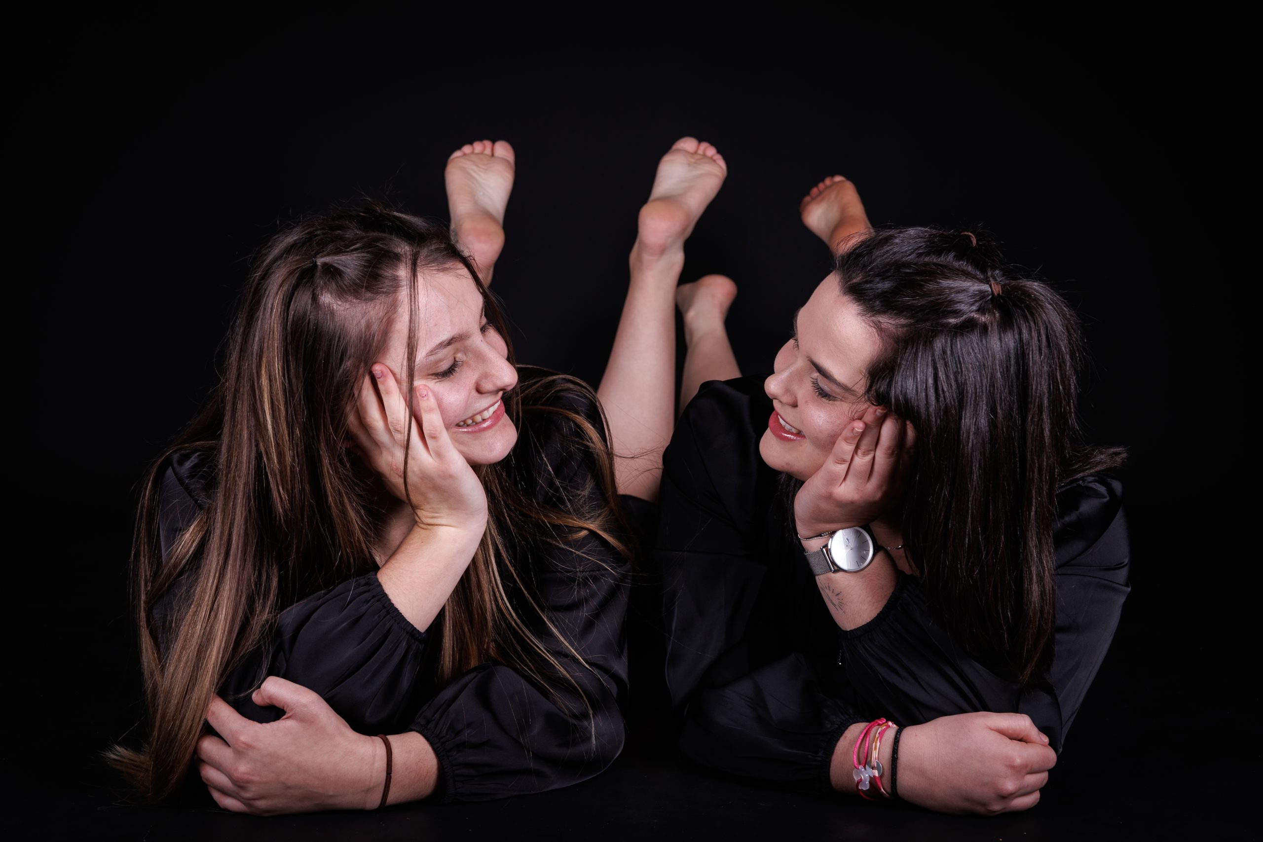 Photographe Roanne - portrait Roanne - photographe studio Roanne - Portrait famille Roanne - Shooting photo Roanne - Photos naissance Roanne - photographe grossesse Roanne - Shooting photo Roanne - Photos mariage Roanne