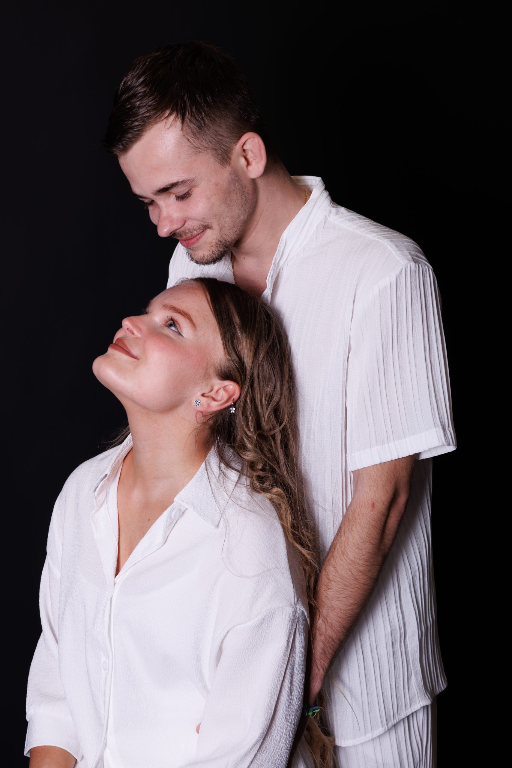 Photographe Roanne - portrait Roanne - photographe studio Roanne - Portrait famille Roanne - Shooting photo Roanne - Photos naissance Roanne - photographe grossesse Roanne - Shooting photo Roanne - Photos mariage Roanne