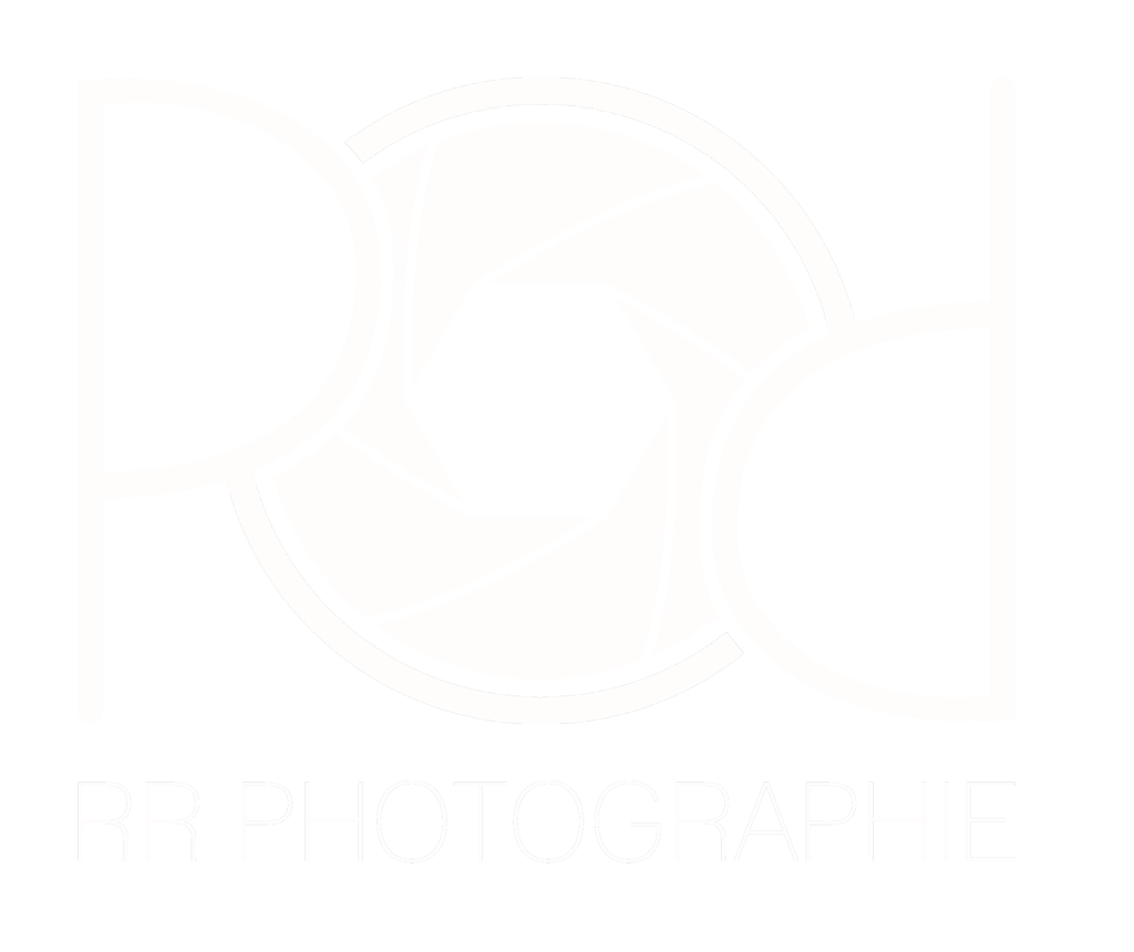 Photographe Roanne - portrait Roanne - photographe studio Roanne - Portrait famille Roanne - Shooting photo Roanne - Photos naissance Roanne - photographe grossesse Roanne - Shooting photo Roanne - Photos mariage Roanne